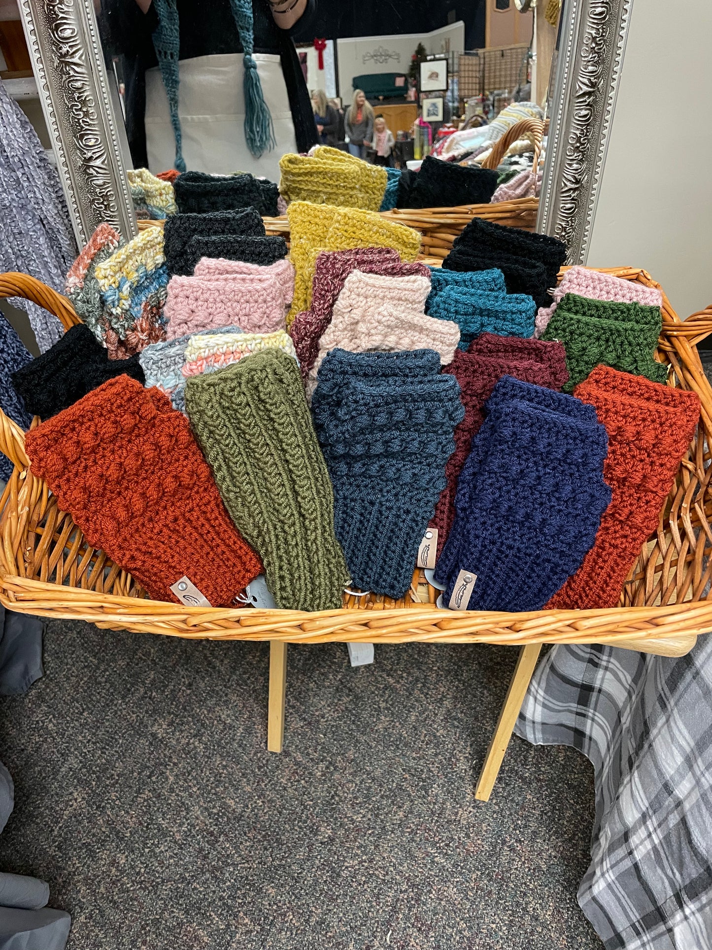 Bobble Gloves